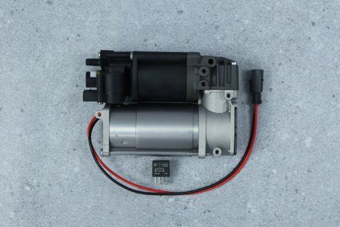 Компресор пневмопідвіски для BMW 5 / 7 Series F07 GT F11 / F01 F02 (2009-2017) 37206789450 фото