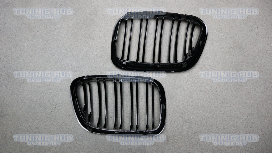 Решетка радиатора ноздри BMW X5 E53 Двойные Черный Глянец (1999-2003) BMW-E53001 фото