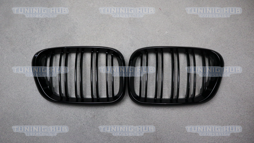 Решетка радиатора ноздри BMW X5 E53 Двойные Черный Глянец (1999-2003) BMW-E53001 фото