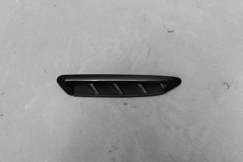 Правая накладка крыла (Piano Black) для BMW X3 G01 / X4 G02 (51138064806) 51138064806 фото