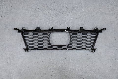 Центральная решетка в бампер (M Paket) для BMW 3 Series G20 G21 (2018-2024) 51118075643 / 51118069368 51118075643/51118069368 фото
