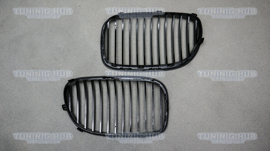 Решітка радіатора ніздрі BMW F01 F02 Одинарні Чорний Глянець (2008-2015)  BMW-F01092 фото