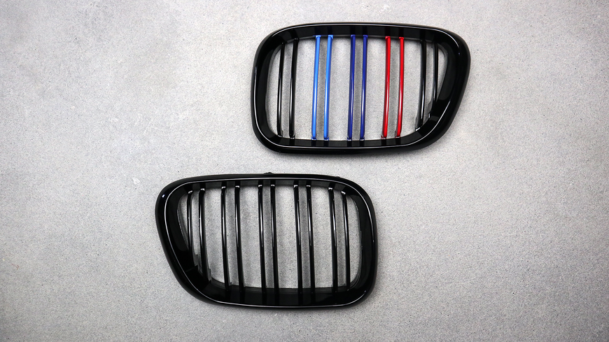 Решетка радиатора ноздри BMW E53 Двойные M-Color Глянец (1999-2003) 614 фото
