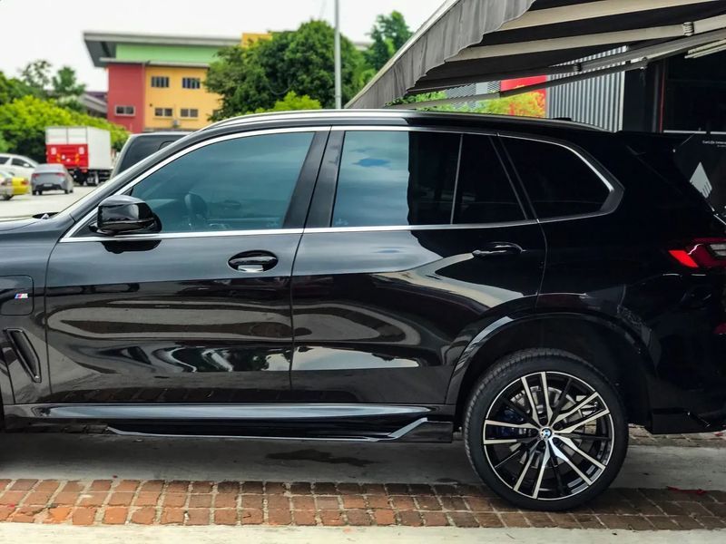 Комплект дооснащення для BMW X5 G05 (2018-2022) Стиль Paradigma 996 фото