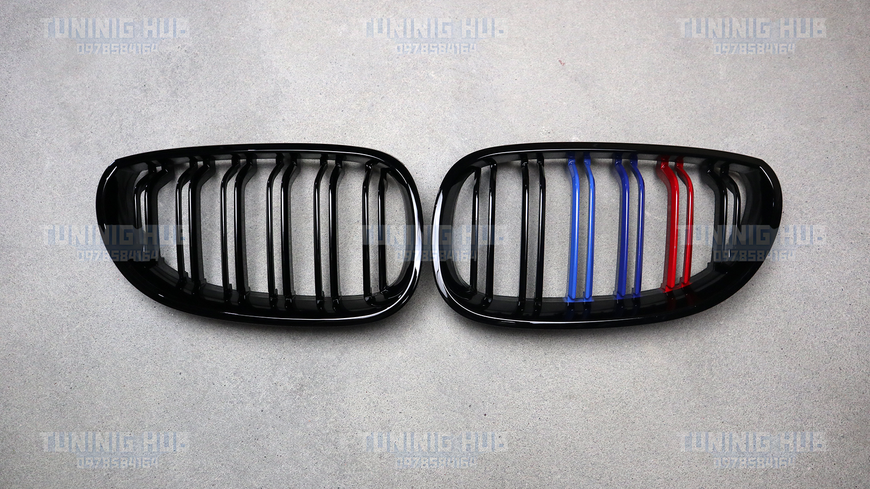 Решетка радиатора ноздри BMW E60 E61 M5 Двойные M-Color (2003-2010) 616 фото