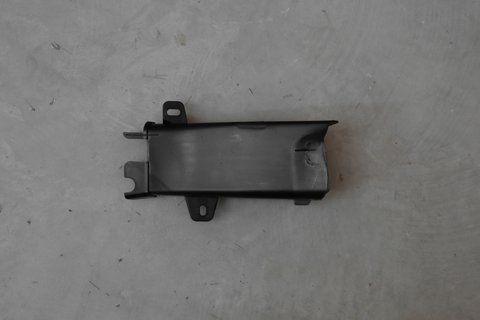 Воздуховод переднего бампера для BMW 5 Series F10 F11 (2010-2017) 51747200797 (Левый) 51747200797 фото