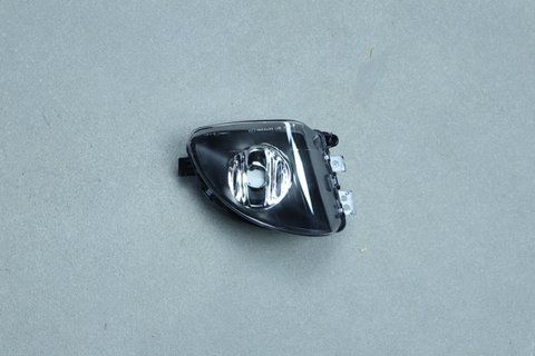 Правая противотуманная фара на BMW 5 Series F10 / F11 (63177216886) 63177216886 фото