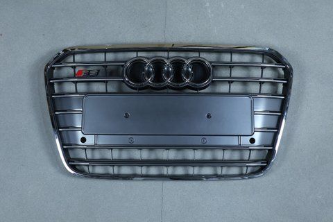 Решетка радиатора на Audi A6 C7 (Стиль S-Line S6) Серая с хромом A6-S133 фото