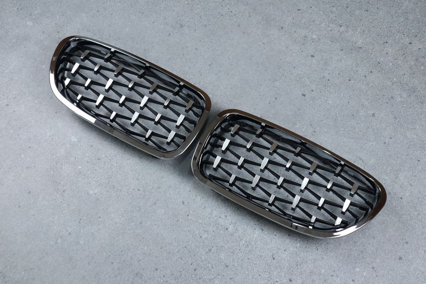 Решетка радиатора ноздри BMW F10 F11 Diamond Silver (2010-2017) BMW-F10156 фото