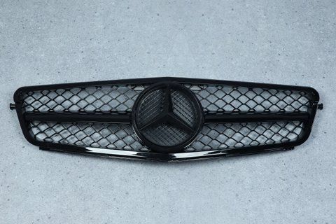 Решітка радіатора на Mercedes C-Class W204 (Стиль AMG) Чорна MB-W2040691 фото