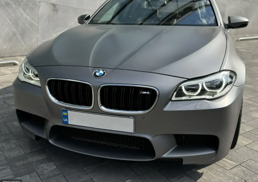 Передній бампер BMW F10 F11 (2010-2017) Стиль M5 BMWF10-102 фото