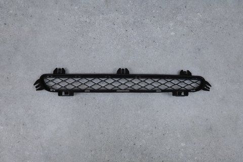 Центральна решітка в бампер для BMW X3 F25 (2010-2017) 51117210466 51117210466 фото