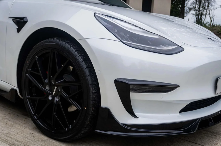 Комплект дооснащення для Tesla Model 3 (2017-2023) BKT-MOD3221 фото
