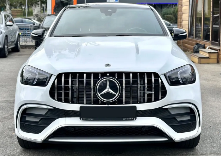 Решітка радіатора на Mercedes GLE-Class W167 (Стиль GT) Чорна з хромом MB-AW167191 фото