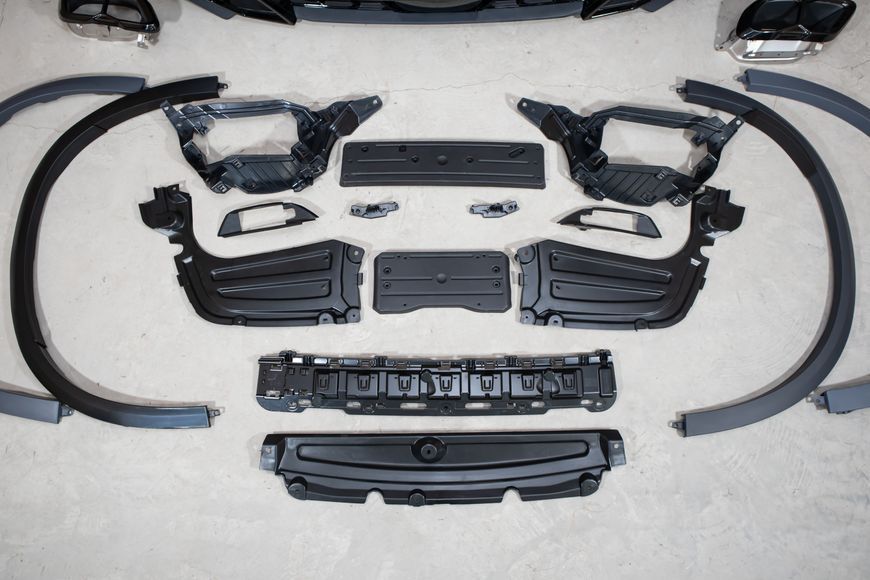 Комплект рестайлинга для BMW X5 G05 (2018-2022) Стиль M-Paket LCI (с оптикой) G05X5MTF фото