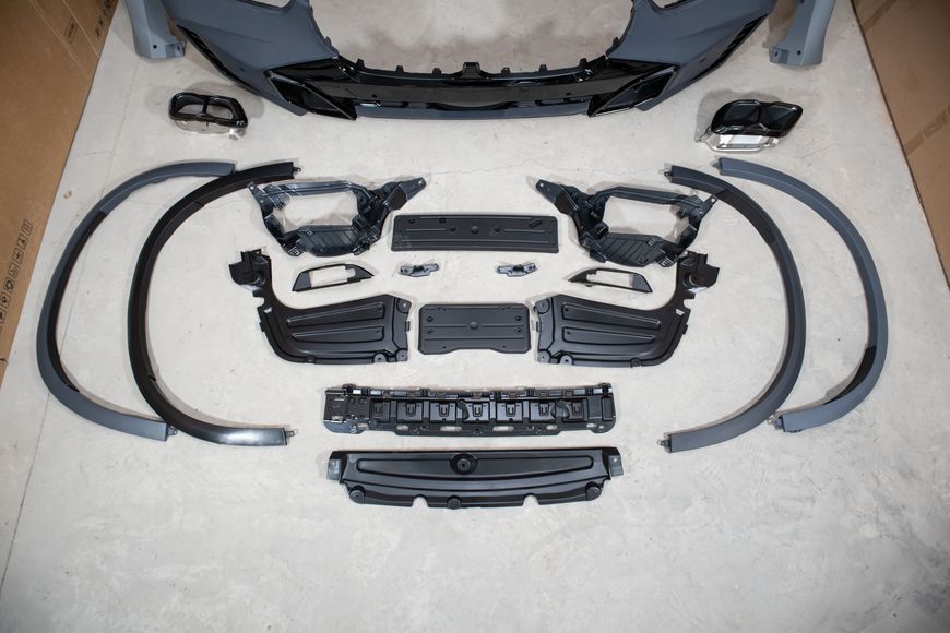 Комплект рестайлинга для BMW X5 G05 (2018-2022) Стиль M-Paket LCI (с оптикой) G05X5MTF фото