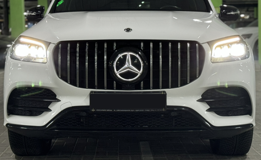 Решетка радиатора на Mercedes GLS-Class X167 (Стиль GT) Черная с хромом MB-X167191 фото
