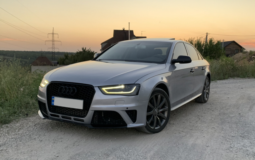 Передний бампер Audi A4 B8 (2011-2015) Стиль RS4 RS4-13B8.51 фото