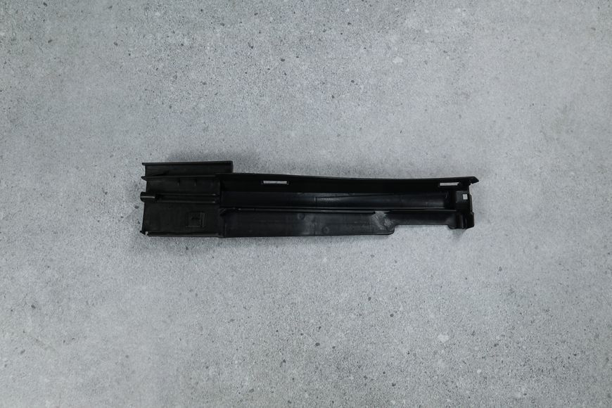 Кріплення радіатора для BMW F20 F21 F23 F22 F87 F30 F31 F34 F32 F33 F36 (17117600537) Праве 17117600537 фото