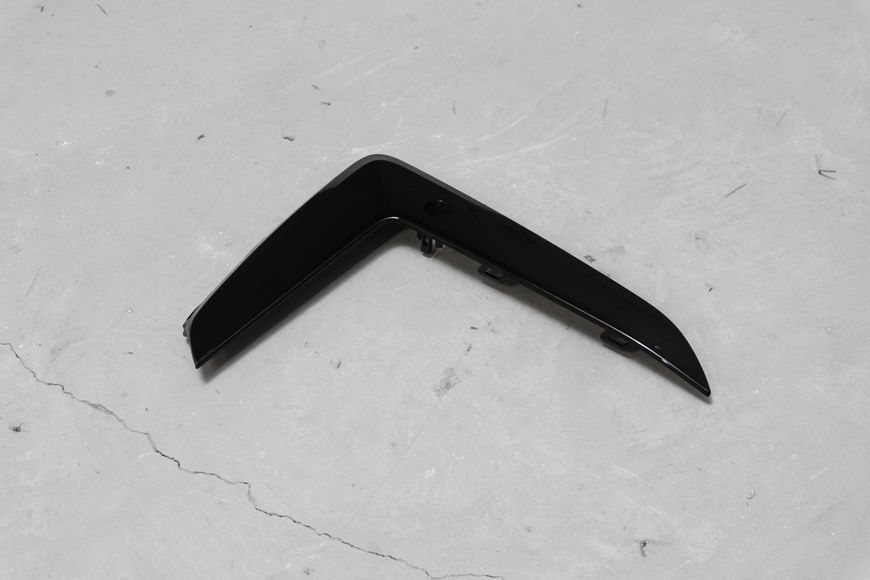 Левая накладка решетки (M Paket) для BMW 5 Series G30 G31 (2017-2023) 51119852171 / 51118747845 51119852171 фото