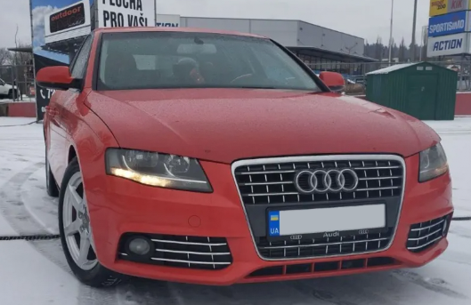 Решітка радіатора на Audi A4 B8 (Стиль S4) Сіра з хромом A4-S102 фото