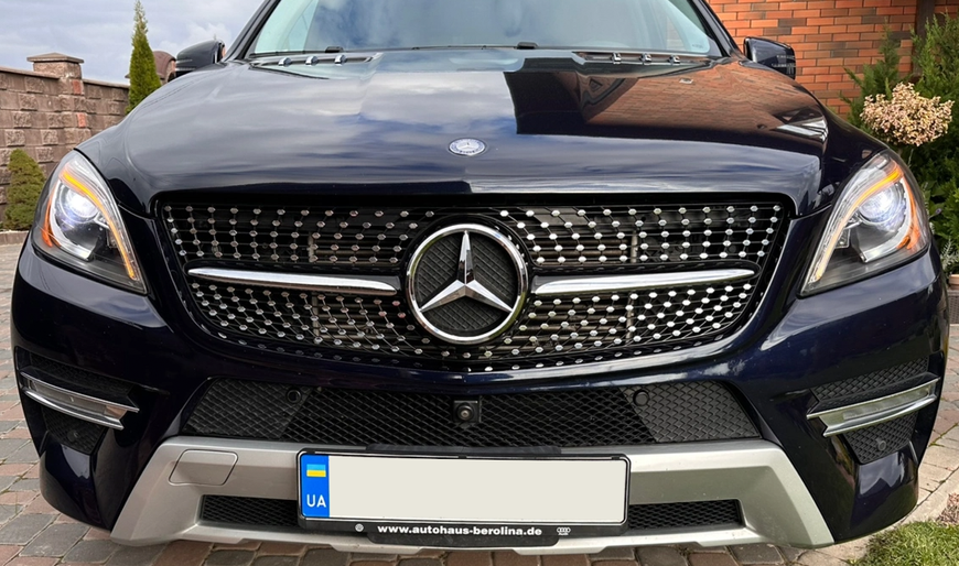 Решітка радіатора на Mercedes ML-Class W166 (Стиль Diamond) Чорна з хромом MB-W166125 фото