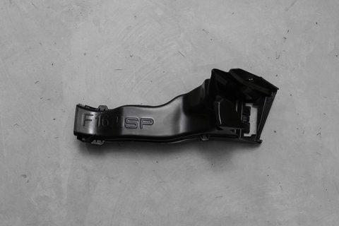 Правый воздушный дефлектор на BMW X6 F16 (2014-2019) 51748059856 (M Paket) 51748059856 фото