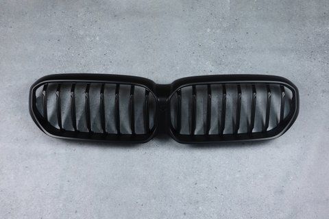 Решітка радіатора ніздрі BMW G30 G31 Одинарні Чорний мат (2020-2022)  BMW-G30213 фото