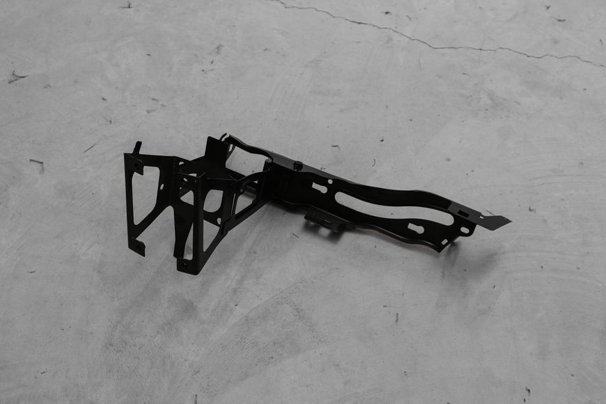 Правий окуляр фар для BMW F20 F21 F23 F22 F87 F35 F80 F30 F31 F34 F32 F33 F36 F82 (51647245792) 51647245792 фото