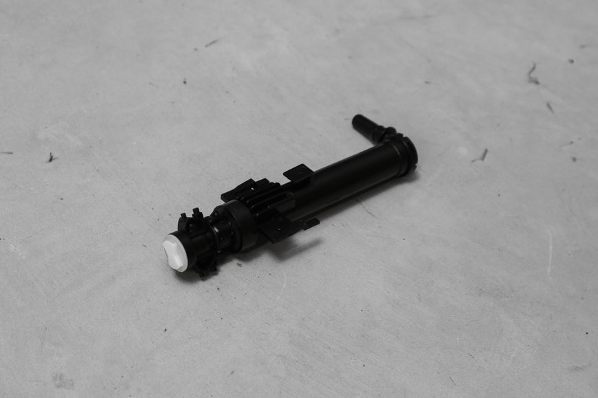 Омыватель фар для BMW F20 F21 F23 F22 F87 F35 F80 F30 F31 F34 F32 F33 F36 F82 (Левый) 61677275657 61677275657 фото