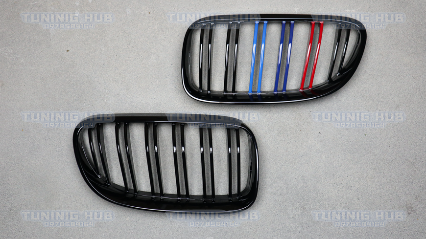 Решітка радіатора ніздрі BMW E92 E93 Подвійні M-color Глянець (2010-2013) 7536 фото