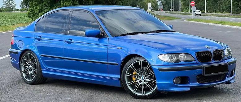 Решетка радиатора ноздри BMW E46 Седан/Универсал Черный Глянец (2002-2006)  7596 фото