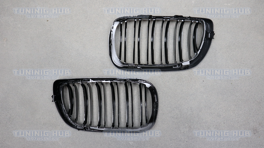 Решетка радиатора ноздри BMW E46 Седан/Универсал Черный Глянец (2002-2006)  7596 фото