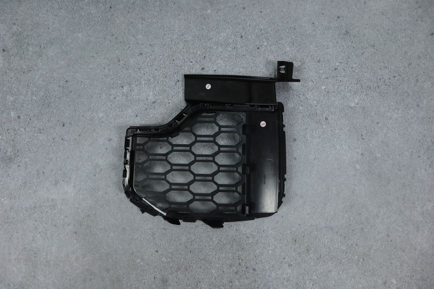 Правая решетка в передний бампер (M Paket) для BMW X5 G05 (2018-2024) 51118069210 51118069210 фото