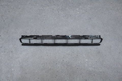 Решітка переднього бампера (нижня) для AUDI A4 B9 (2015-2019) 8W08076839B9 8W08076839B9 фото