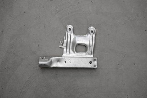 Левая опора переднего бампера для BMW F20 F21 F30 F31 (51117266193) 51117266193 фото