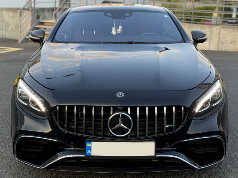 Решітка радіатора на Mercedes S-Class Coupe C217 (Стиль GT) Чорна з хромом MB-C217181 фото