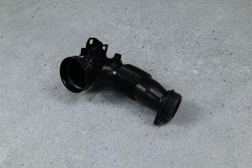 Повітрозабірник повітряного фільтра для BMW F20 F21 F23 F22 F87 F35 F80 F30 F31 F34 F32 F33 F36 F82 G30 G31 F07 E84 F25 F26 F15 F16 (13717605638) 13717605638 фото