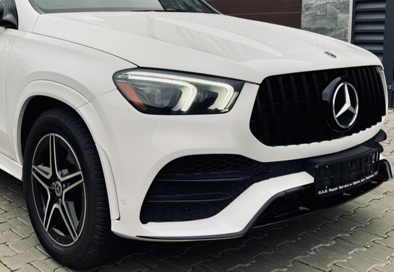 Решетка радиатора на Mercedes GLE-Class W167 (Стиль GT) Черная  MB-NW167194 фото
