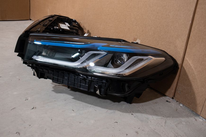 Передня оптика (Фари) для BMW 5 Series G30 G31 (2017-2020) FULL LED (Стиль Laser) (UPGRADE) (WITH LOGO) 34564 фото