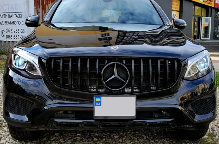 Решітка радіатора на Mercedes GLC/GLC Coupe-Class X253/C253 (Стиль GT) Чорна  MB-X253154 фото