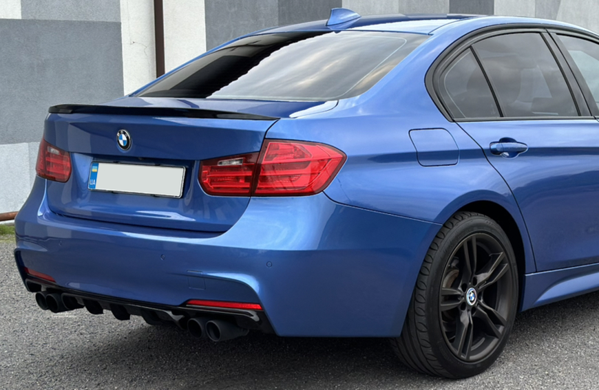 Спойлер для BMW F30 M3 F80 (Стиль M Performance) Черный Глянец  1927 фото