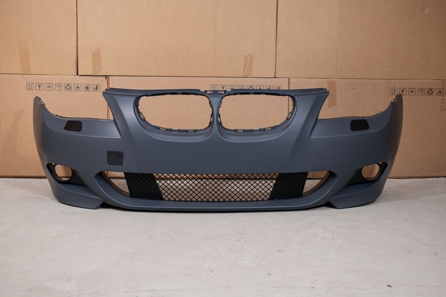 Передній бампер BMW E60 / E61 (2003-2010) Стиль M-Paket BMWE60-M092 фото