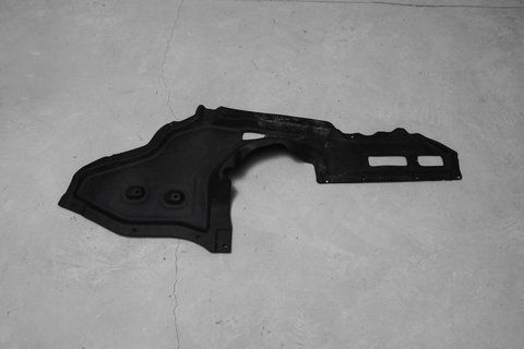 Передняя левая защита днища для BMW X5 F15 / X6 F16 (51757325390) 51757325390 фото