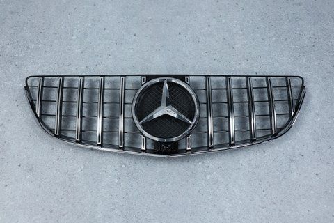 Решетка радиатора на Mercedes E-class Coupe C207 (Стиль GT)  Черная с хромом MB-W207141 фото