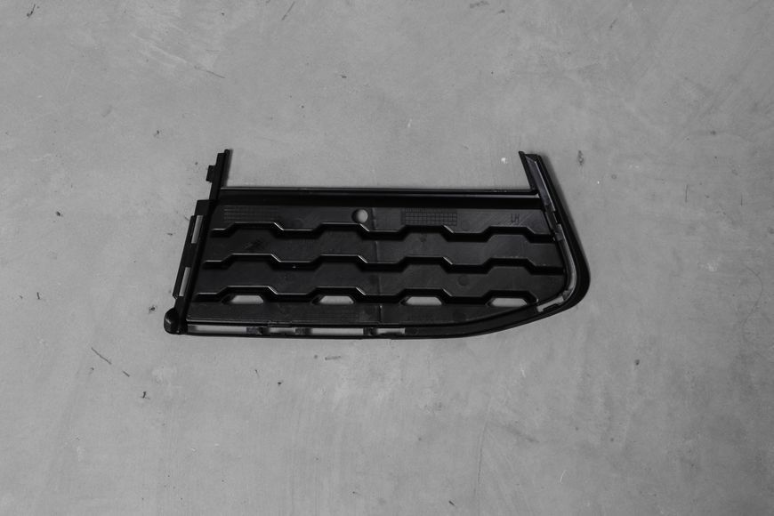 Левая решетка в бампер (закрытая) M Paket для BMW G11 G12 (2015-2022) 51118092157 51118092157 фото