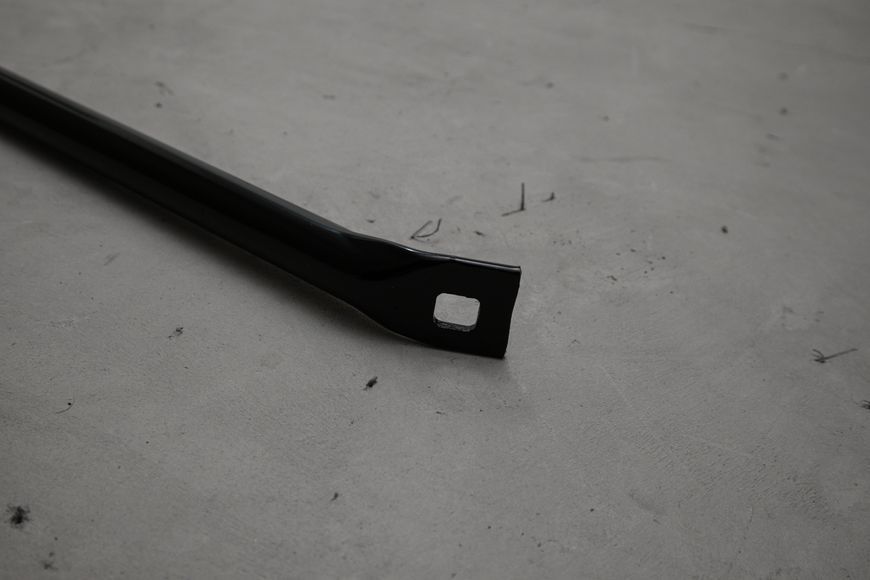 Поперечный V - кронштейн для BMW G30 G31 G32 G11 G12 G14 G15 G16 (51647357211) 51647357211 фото