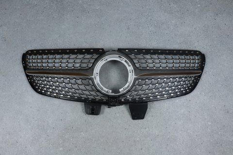 Решетка радиатора на Mercedes V-Class W447 (Стиль Diamond) Серая с хромом Normal MB-W4471200 фото