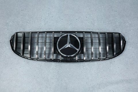 Решетка радиатора на Mercedes GLC/GLC Coupe-Class X253/C253 (Стиль GT) Черная с хромом MB-X253194 фото