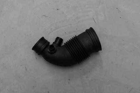 Патрубок воздушного фильтра (гофра) для BMW F20 F21 F30 F31 (13717597586) 13717597586 фото